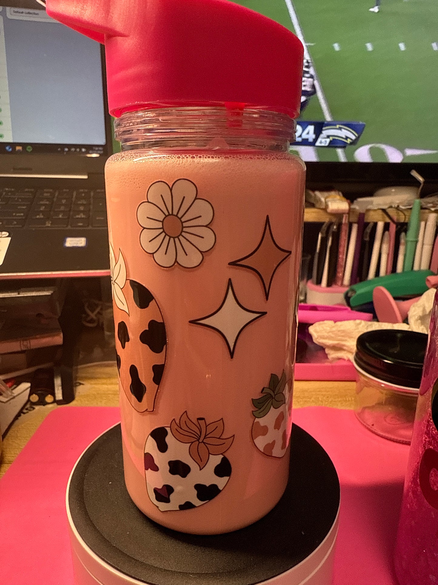 Moo! 10 oz hydro sport snow globe with “strawberry milk”