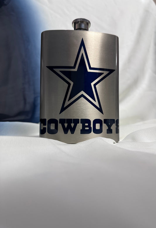 Custom 8 oz Cowboys flask