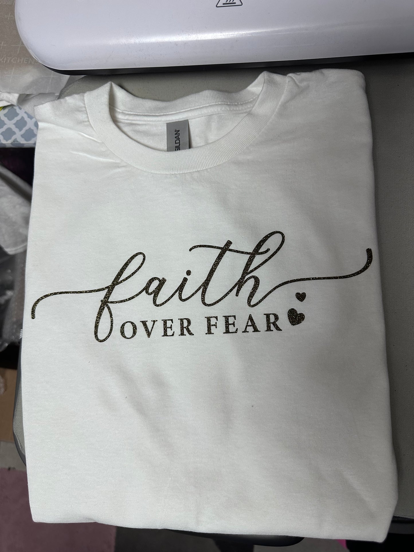 Faith over Fear T-Shirt (black&gold glitter)