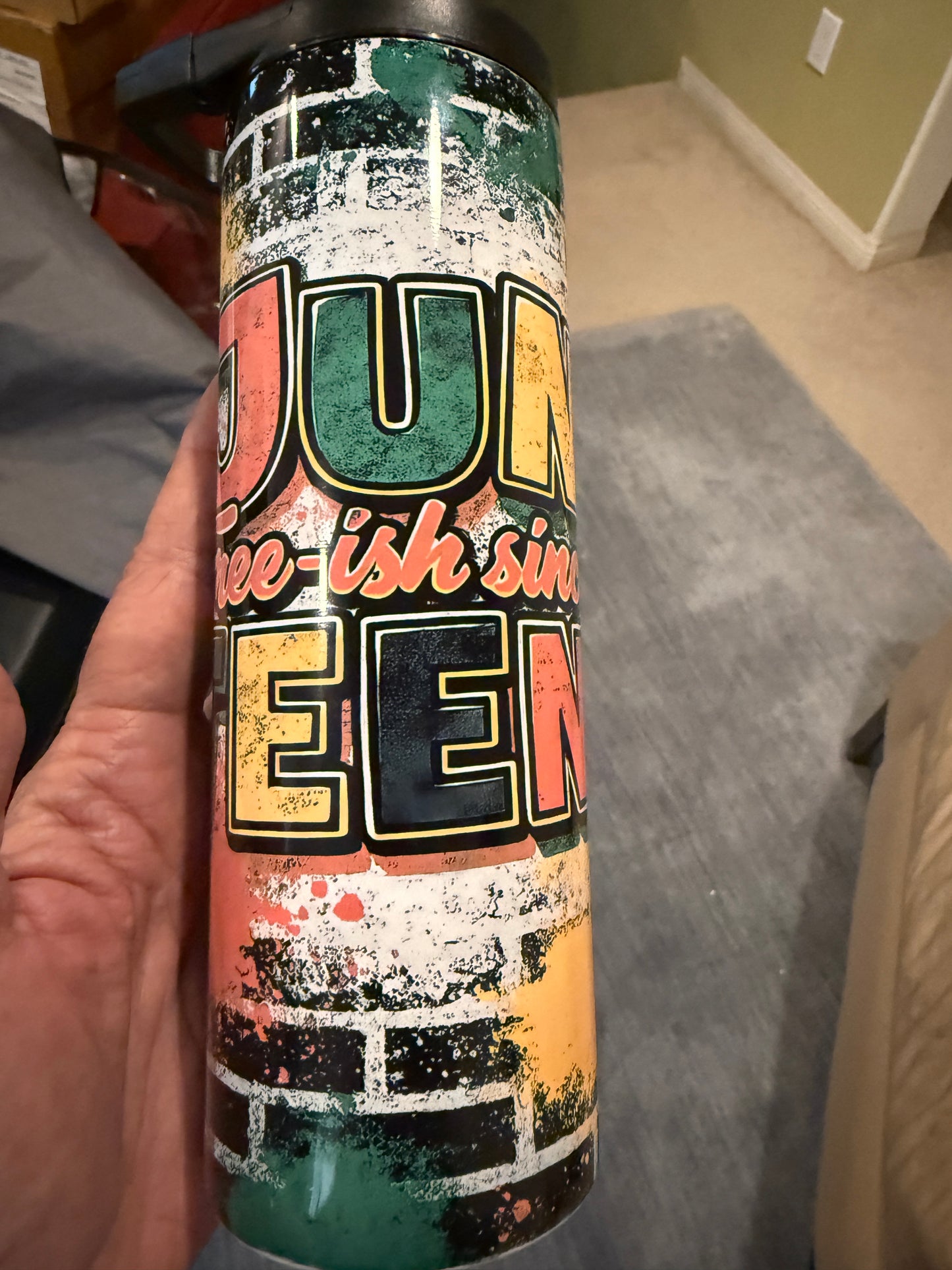 JUNETEENTH on Brick wall 20 oz Stainless Steel tumbler