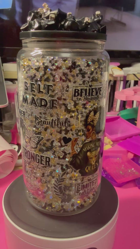 Making Moves like a Queen 16 oz glass can with handle